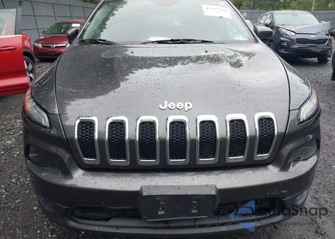 2017 Jeep Cherokee Latitude 4X4 from USA, damaged, VIN 1C4PJMCB4HW657568